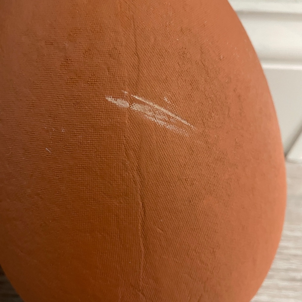 Maileg Gantosaurus in Egg, Small - Old Rose - Picture 10 of 10